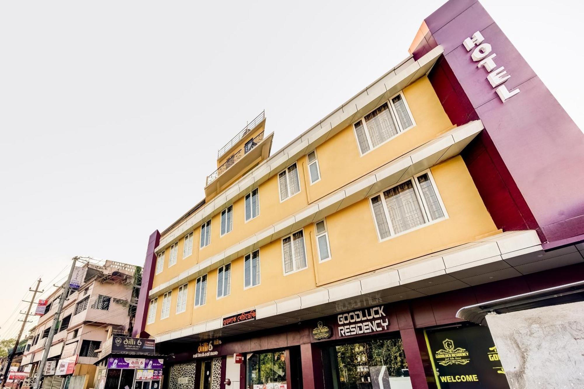 Capital O Good Luck Residency Hotel Dispur Exterior photo